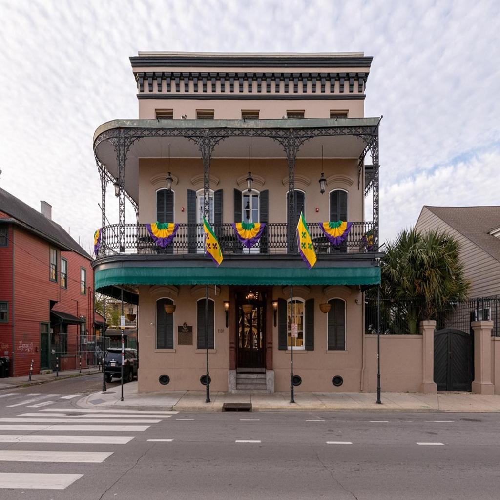 French Quarter Suites Hotel Новый Орлеан Экстерьер фото